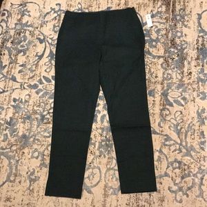 NWT Old Navy High Rise Pixie Ankle Pants, size 6